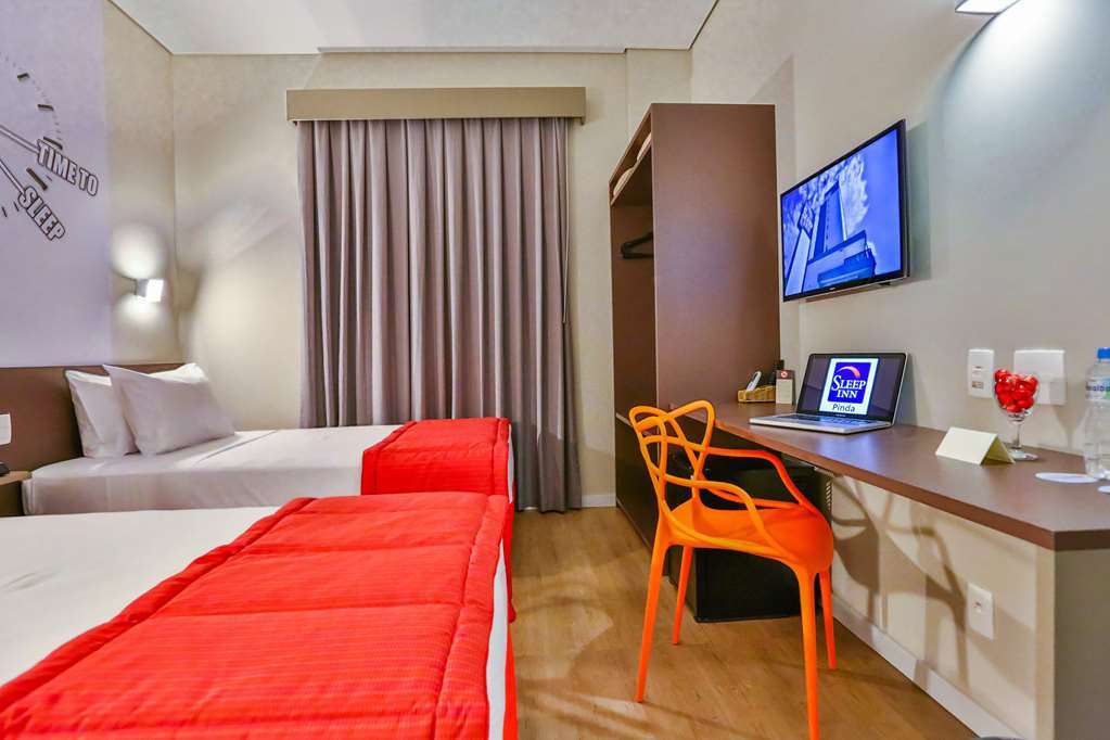Summit Suítes Hotel Pindamonhangaba Quarto foto