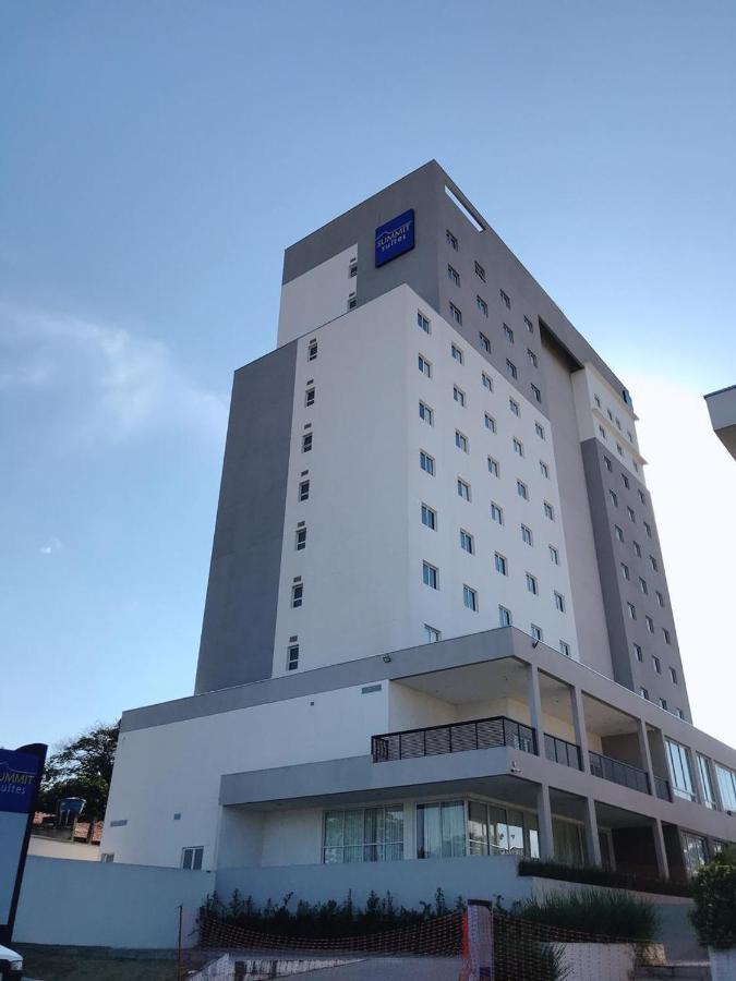 Summit Suítes Hotel Pindamonhangaba Exterior foto